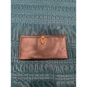 Gucci Vintage Black Leather Wallet Clutch Gold Knot Accent‎ Made in Italy